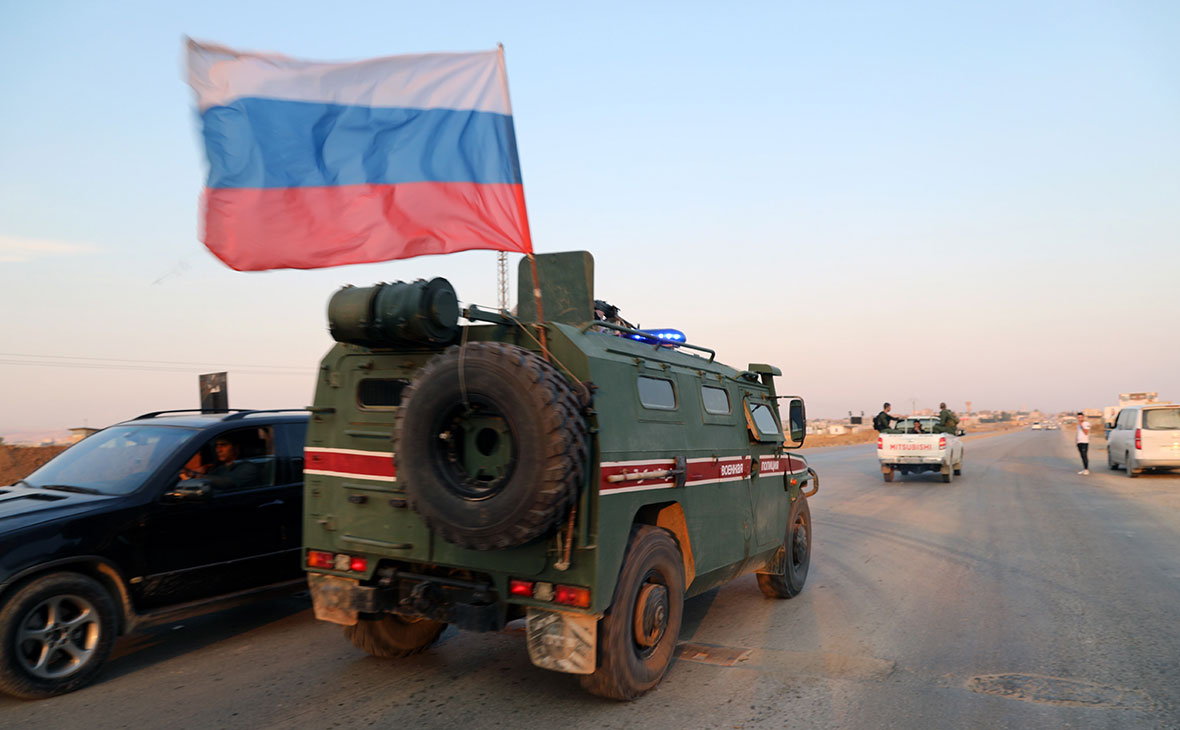 В Сирии взорвали бомбу под бронеавтомобилем российских военных