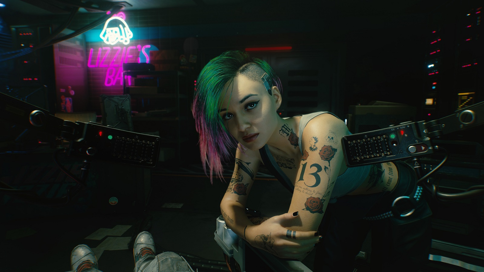 Не баг, а фича: фанат обнаружил в недавнем ролике Cyberpunk 2077 удивительное внимание к деталям