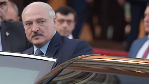 Лукашенко подал документы на регистрацию группы по выдвижению кандидатом на выборах