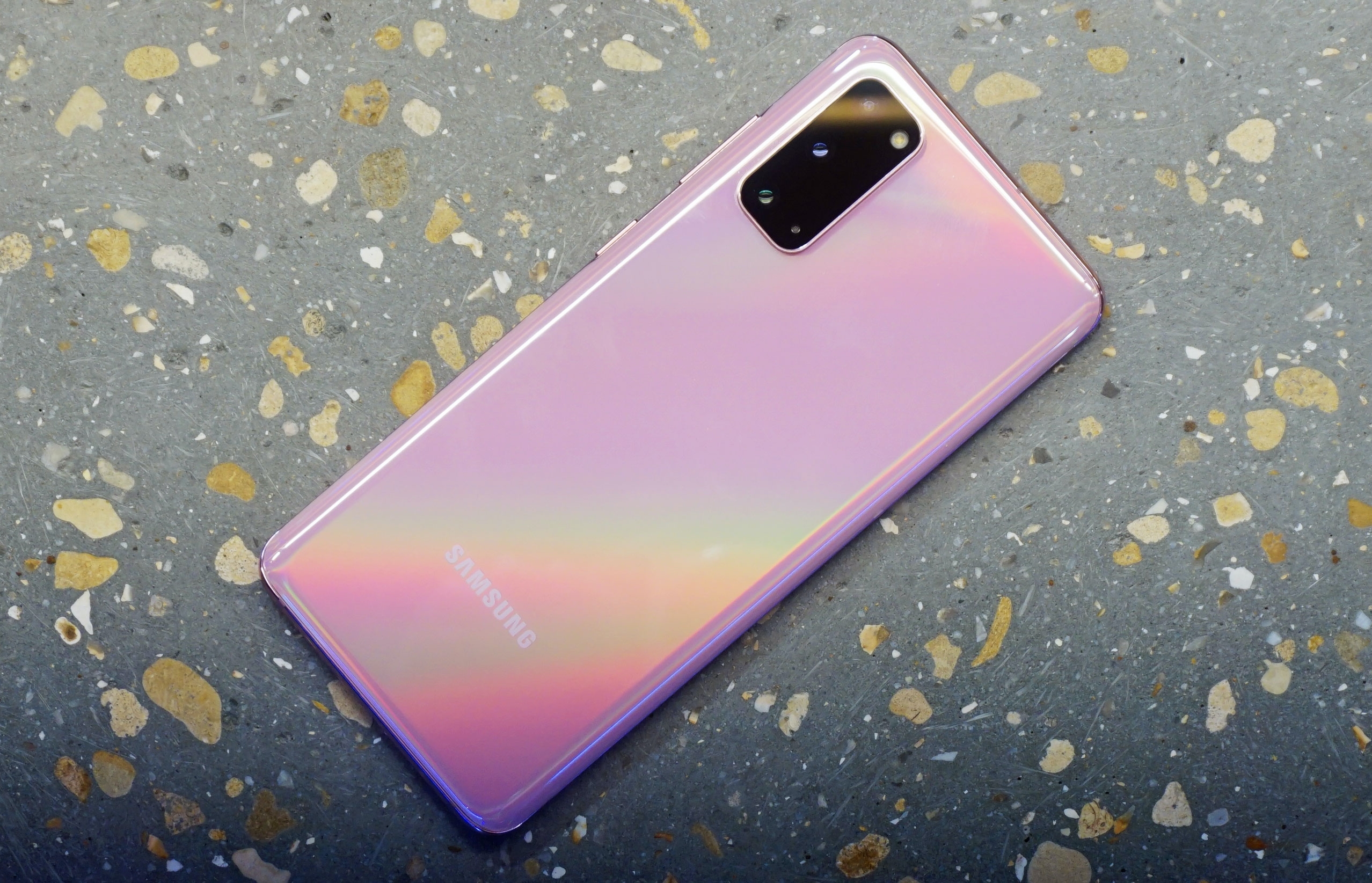 Как у Galaxy S20: Galaxy S20 Fan Edition (aka Galaxy S20 Lite) получит основной сенсор камеры Sony IMX555 на 12 Мп