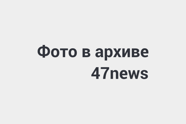 Видео: Мега Парнас и Мега Дыбенко проработали один день после запуска. Шопинг прервали анонимы