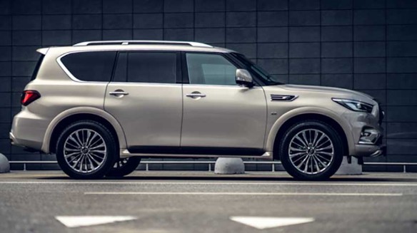 Infiniti QX80: добрый великан