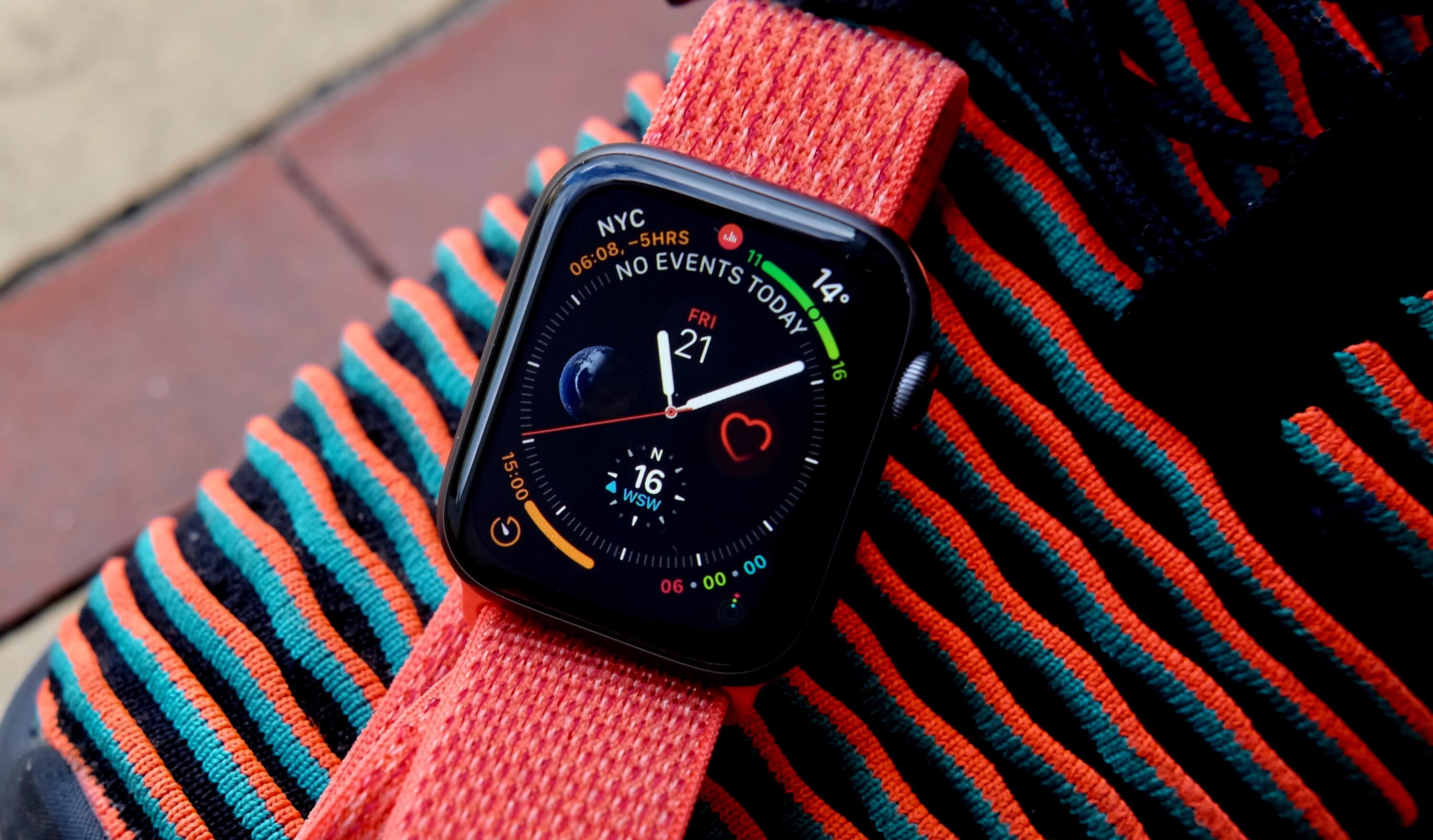 Apple Watch Series 6 научатся измерять кислород в крови