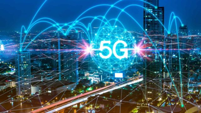 Развитие 5G в Китае под угрозой: HUAWEI и ZTE не могут строить базовые станции