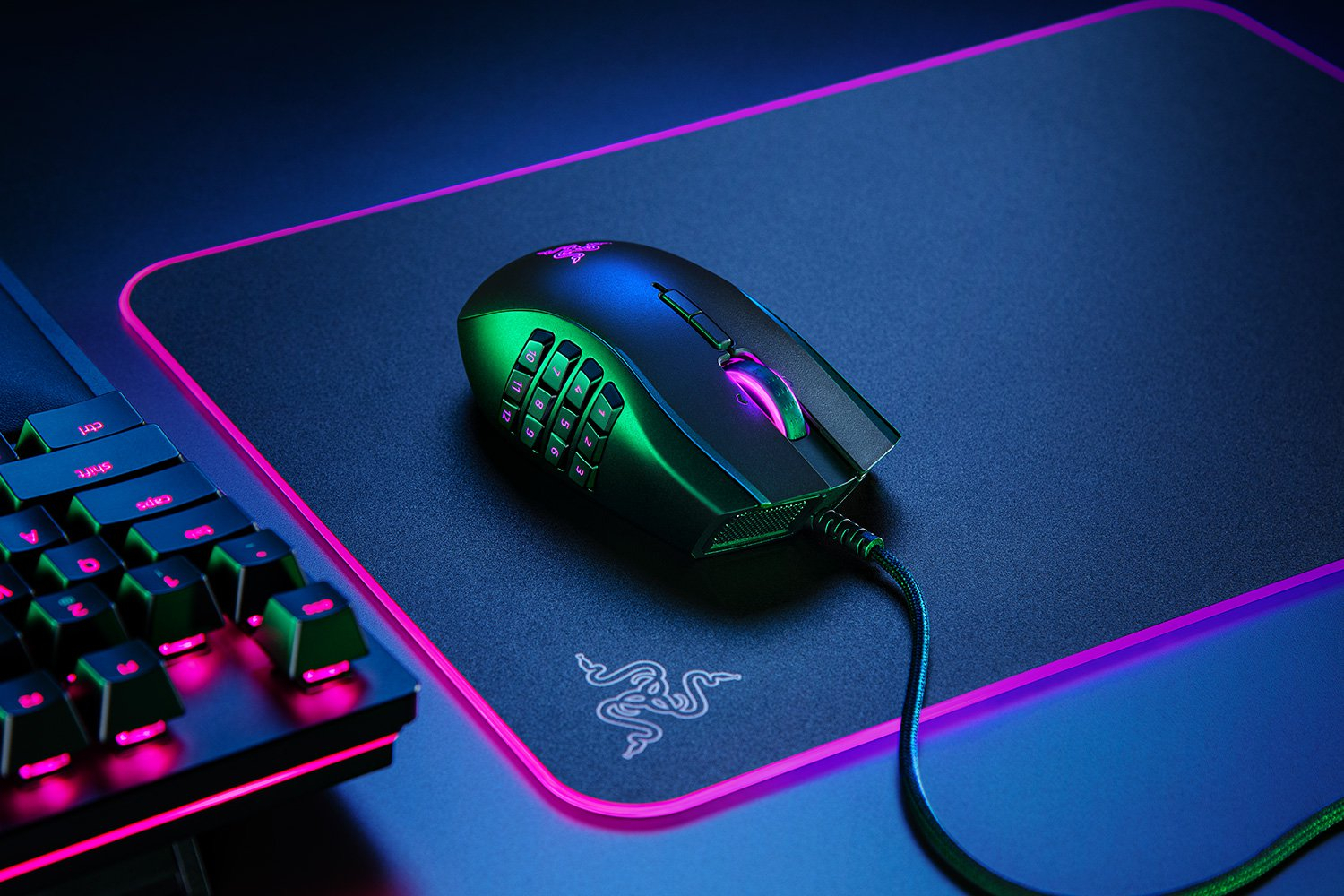 Razer выпустила 20-кнопочную мышь Naga для левшей