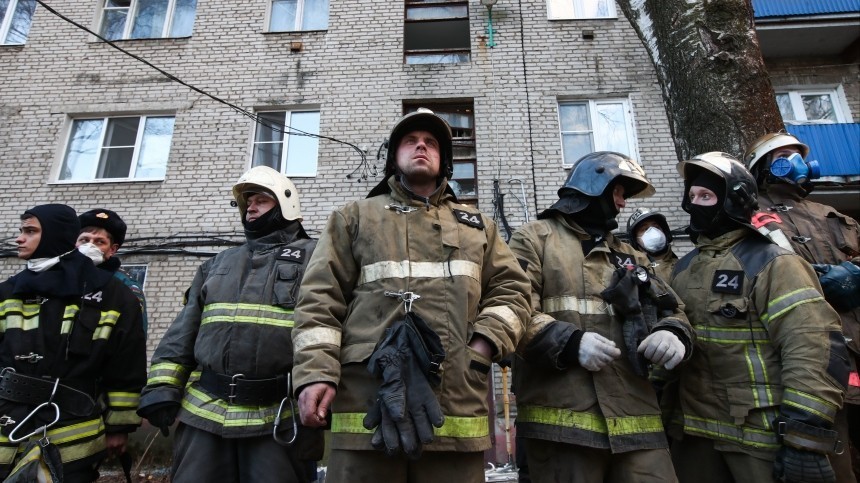 Подробности обрушения в жилом доме на востоке Москвы  видео