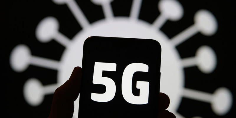 Массовый психоз: 5G виноват в коронавирусе, 4G в свином гриппе, а 3G в атипичной пневмонии