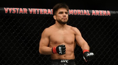 Сехудо предложил UFC провести турнир за титул в легчайшем весе