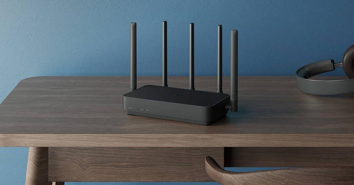 Xiaomi Mi Router 4 Pro стоит менее 2000 рублей, но поражает возможностями