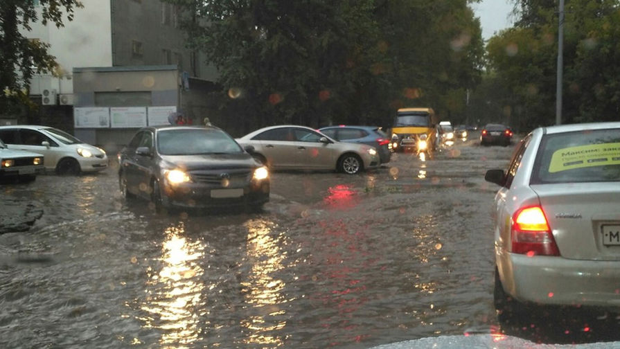 В Благовещенске за несколько часов выпала месячная норма осадков