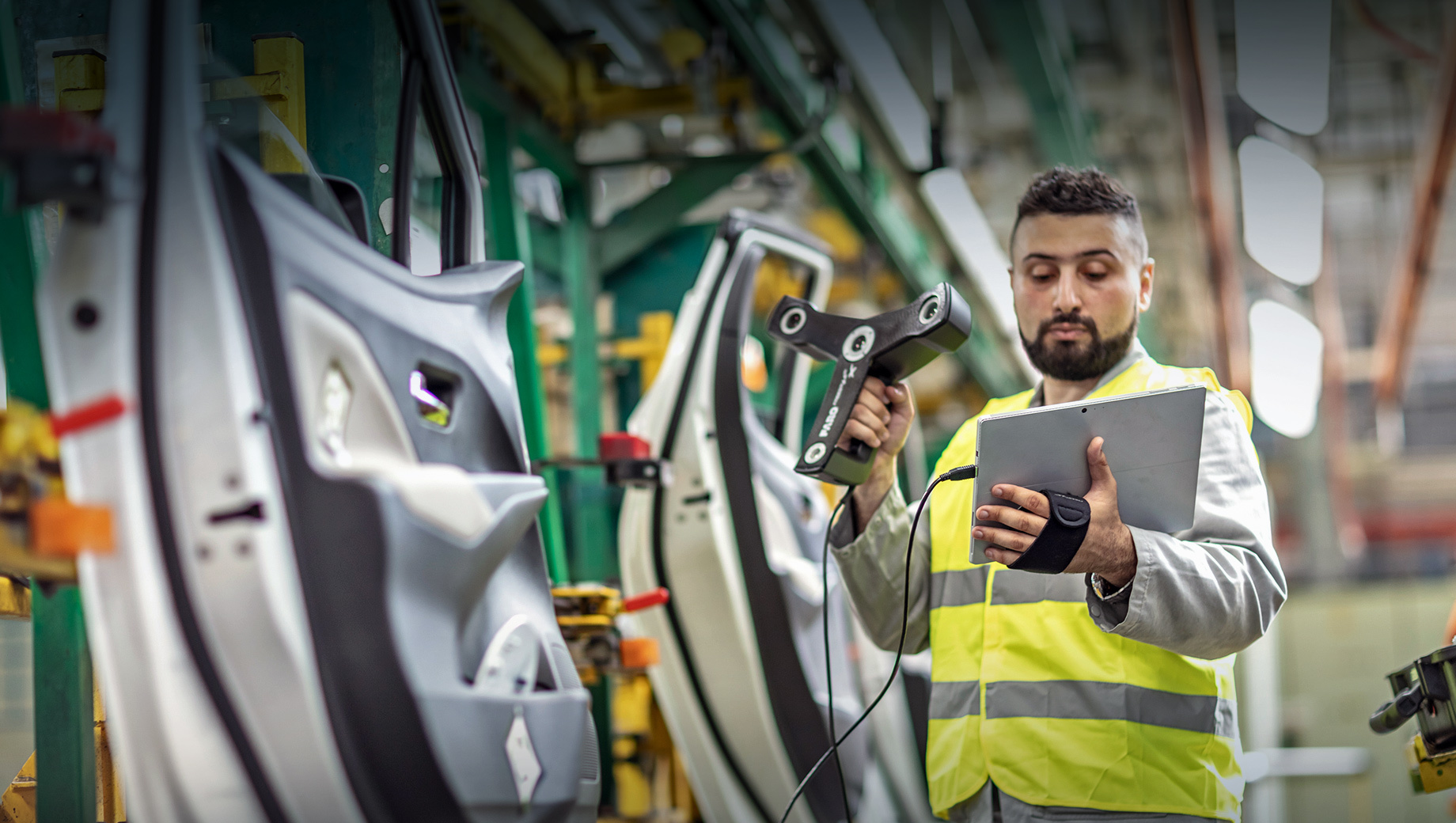 Google поможет группе Renault «оцифровать» производство