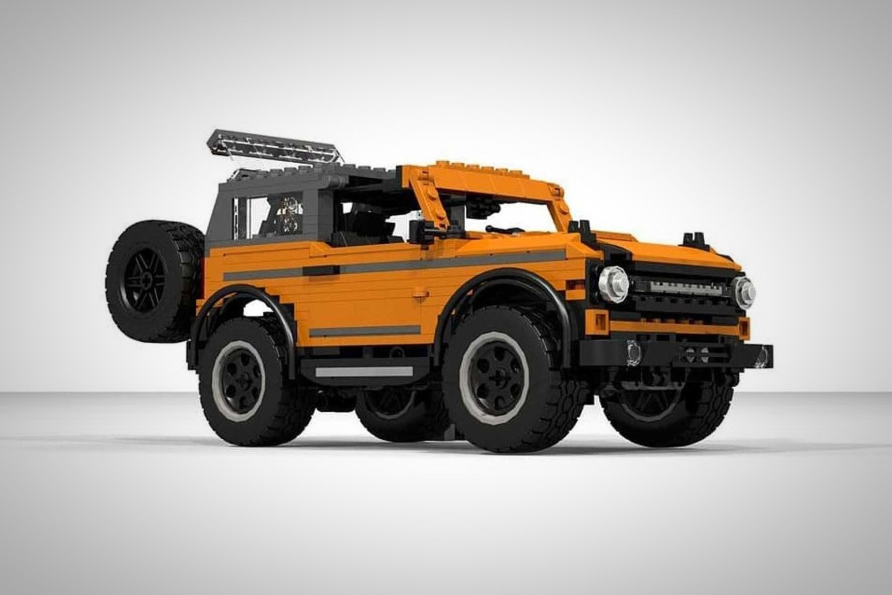 Новый Ford Bronco воссоздали при помощи Lego