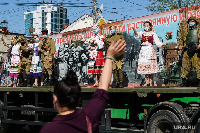 В Минтруда РФ пояснили, как будет оплачен нерабочий день 24 июня