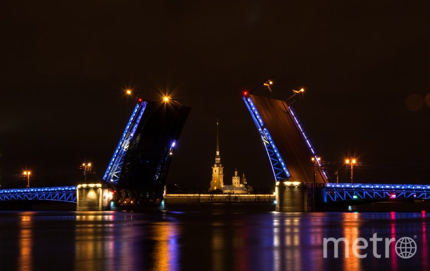 В Петербурге Дворцовый мост будет разведен под музыку Виктора Цоя