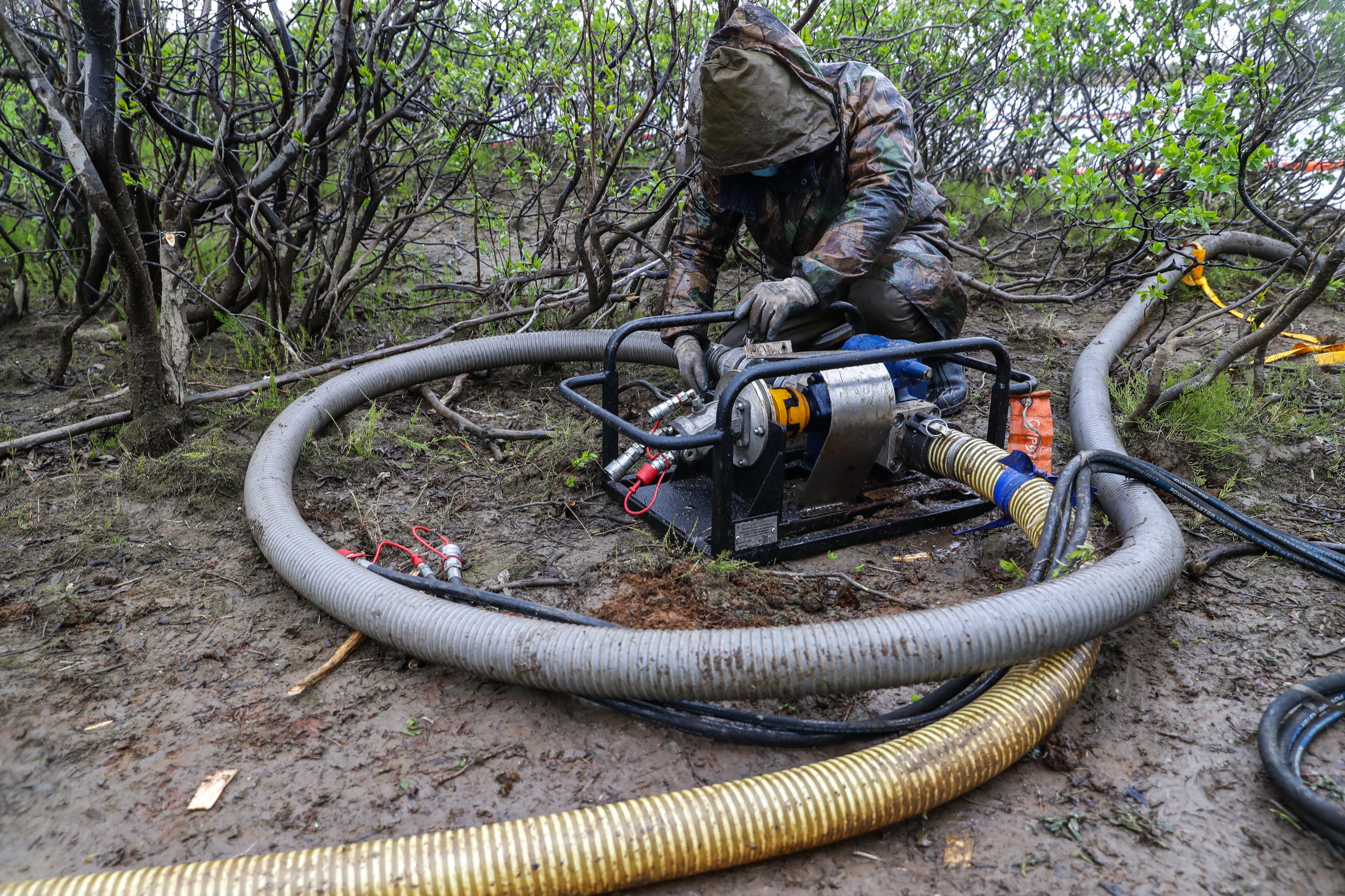 В Норильске устранили последствия нового разлива нефтяной смеси